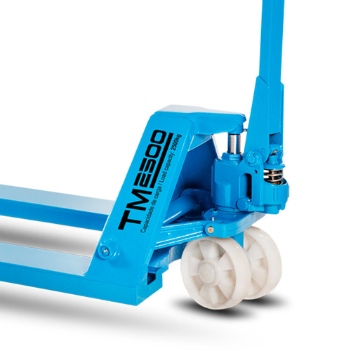 Transpalete hidr�ulico garfo largo 2.500 kg 680 x 1150 mm - TM2500RT-N
