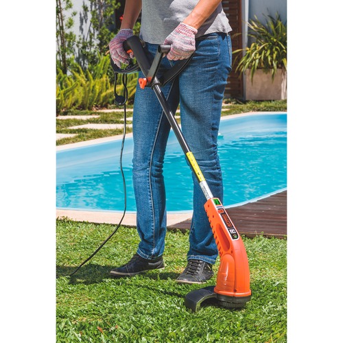 Aparador de grama el�trico 1.000 watts a fio de nylon - AP1000T  220V