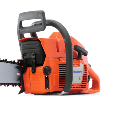 Motosserra a gasolina 61,5 cc com sabre de 18 Motosserra a gasolina 61,5 cc com sabre de 18