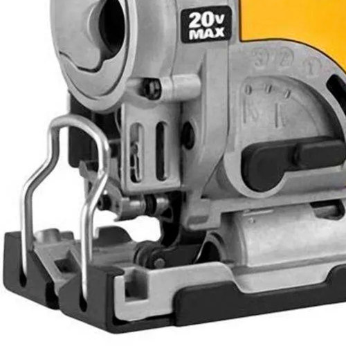 Serra tico tico a bateria 20 volts corte m�ximo de 135 mm Sem Bateria - DCS331