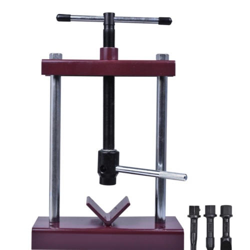 Ferramenta para extrair o parafuso de campo do dínamo com 3 pontas - 108511 Ferramenta para extrair o parafuso de campo do dínamo com 3 pontas - 108511