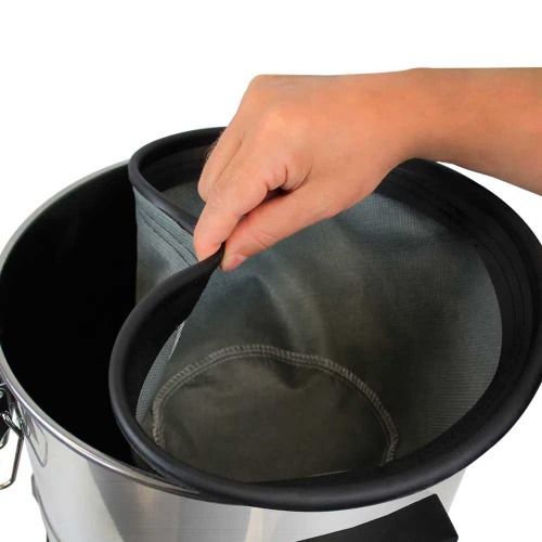 Aspirador de p� e l�quido 30 litros 1.600 watts - NT3000  110V