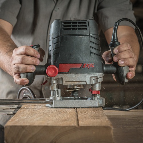Tupia de coluna 1100W para pinça de 6/8 mm e 1/4 Tupia de coluna 1100W para pinça de 6/8 mm e 1/4