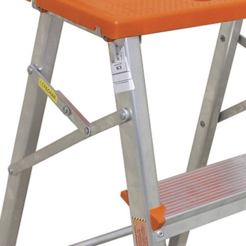 Escada banqueta de alum�nio 2 degraus + patamar - ESC0071