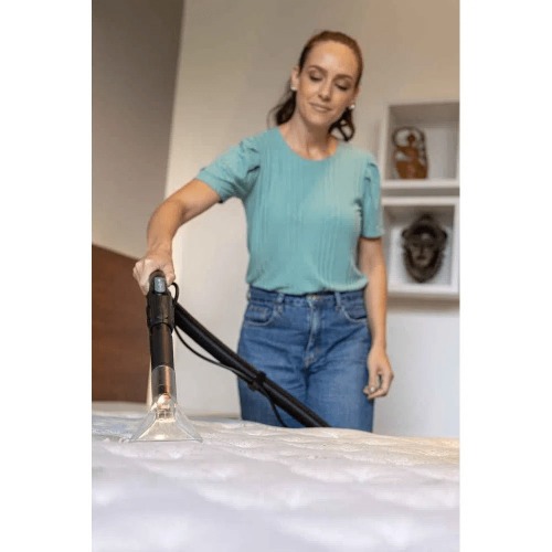 Extratora de carpetes e aspirador 15 Litros 1600 watts - Puzzi 4/15 110V Extratora de carpetes e aspirador 15 Litros 1600 watts - Puzzi 4/15 110V