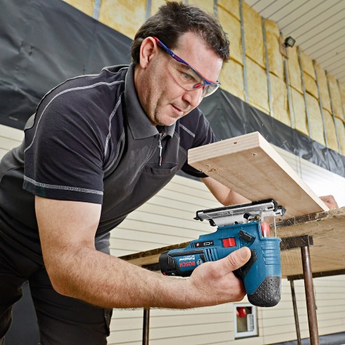 Serra tico tico a bateria 12V Brushless Sem Bateria - GST 12V-70