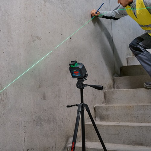 N�vel a laser com 2 linhas verdes 360� alcance 10 metros - GLL 2-20 G