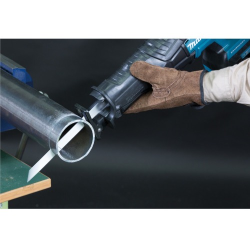 Serra sabre a bateria 18 Volts velocidade vari�vel Sem Bateria - DJR360Z