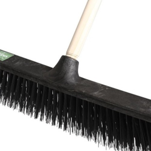 Vassoura tipo gari de piaçava cepa plastica 60 cm Vassoura tipo gari de piaçava cepa plastica 60 cm