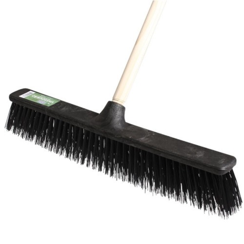 Vassoura tipo gari de piaçava cepa plastica 60 cm Vassoura tipo gari de piaçava cepa plastica 60 cm