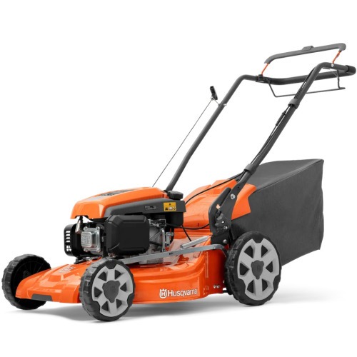 Cortador de grama a gasolina 3,6 Hp corte 51cm com recolhedor e tração - LC 151S Cortador de grama a gasolina 3,6 Hp corte 51cm com recolhedor e tração - LC 151S