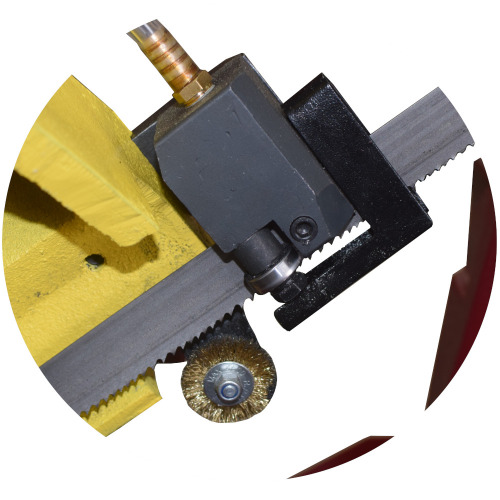 Serra de fita horizontal gravitacional e manual 260 x 260 mm trif�sica 220V - S3720E-H2