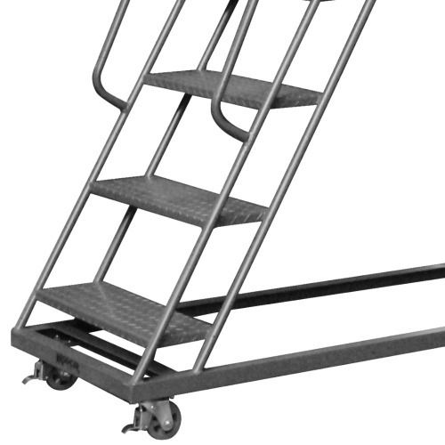 Escada plataforma de ferro 2,5 m 8 degraus + patamar - 58-B Escada plataforma de ferro 2,5 m 8 degraus + patamar - 58-B