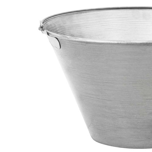 Balde met�lico para concreto 10 litros
