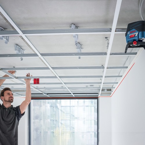 N�vel a laser 2 linhas 2 pontos de prumo alcance 20 m com acess�rios e maleta - GCL 2-50 C