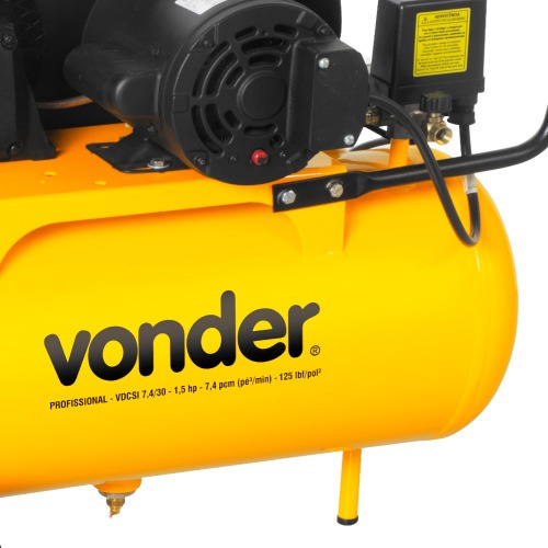 Compressor de ar 7,4 p�s 23,5L 1,5 hp 125 lbs monof�sico  110V