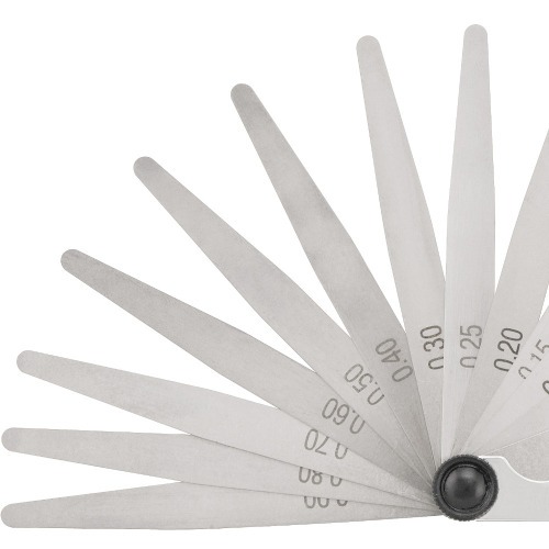 Calibre de folga 0,05 mm a 1,00 mm com 13 lâminas - CF 013 Calibre de folga 0,05 mm a 1,00 mm com 13 lâminas - CF 013