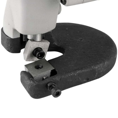 Tesoura elétrica para chapas tipo faca 620 watts - TFV 620 110V Tesoura elétrica para chapas tipo faca 620 watts - TFV 620 110V