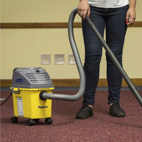 Aspirador de p� e l�quido 1.000 watts 9,5 litros - Compact 10  220V