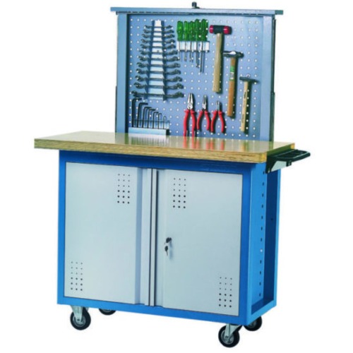 Bancada móvel com 2 portas e tampo de madeira + painel retrátil - 2007 Bancada móvel com 2 portas e tampo de madeira + painel retrátil - 2007