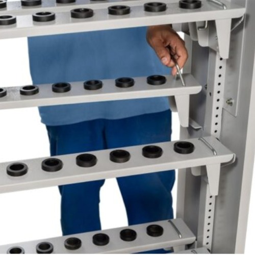 Arm�rio vertical com 72 suportes para cones Iso 40 - AM-98