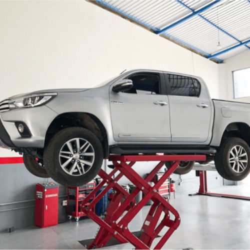 Elevador automotivo hidr�ulico pantogr�fico 3,5 T de embutir trif�sico vermelho - SL-3500