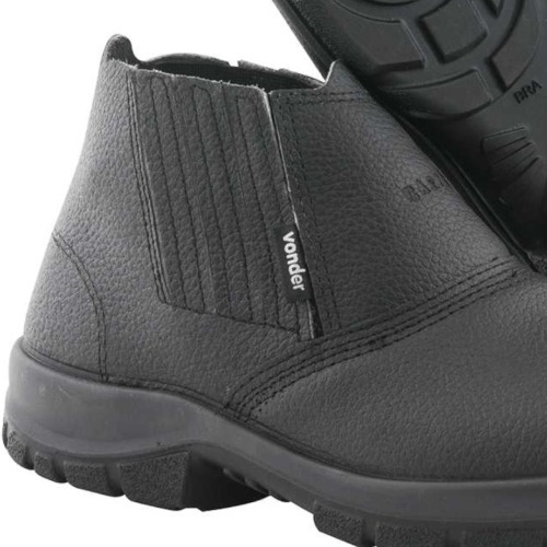 Botina em couro sint�tico com el�stico