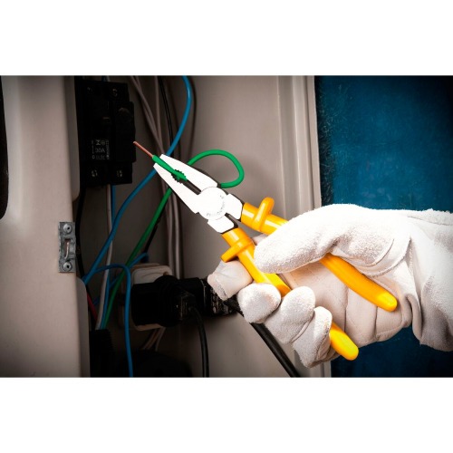 Jogo de alicates Universal Corte e Bico meia cana 3 pe�as - 43409/107