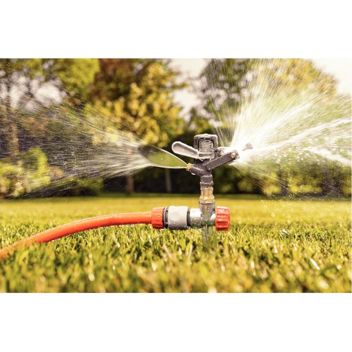 Aspersor de impulso setorial para engate r�pido