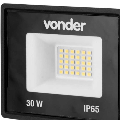 Refletor LED 30W 2.100 l�mens 6500K luz branca