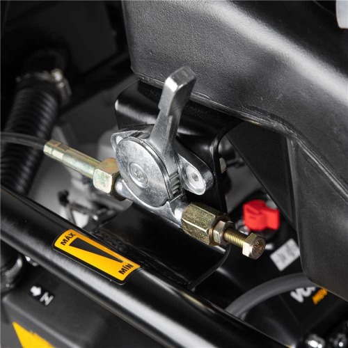 Compactador de solo tipo sapo a gasolina 330 mm X 285 mm 3,6 hp 4 tempos