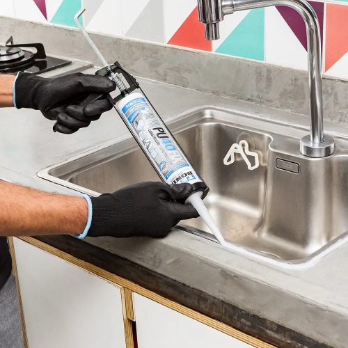 Adesivo multiuso em poliuretano 280 ml/387g - PU40FIX 