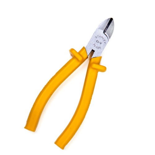 Alicate de corte diagonal isolado 6