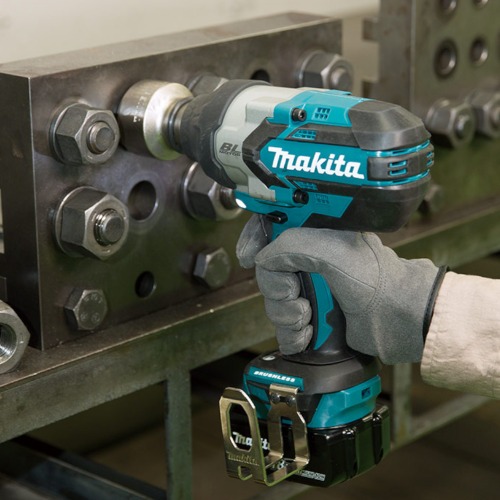 Chave de impacto a bateria 18V encaixe 3/4