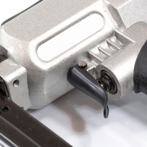 Grampeador pneum�tico capacidade de 10 a 22 mm