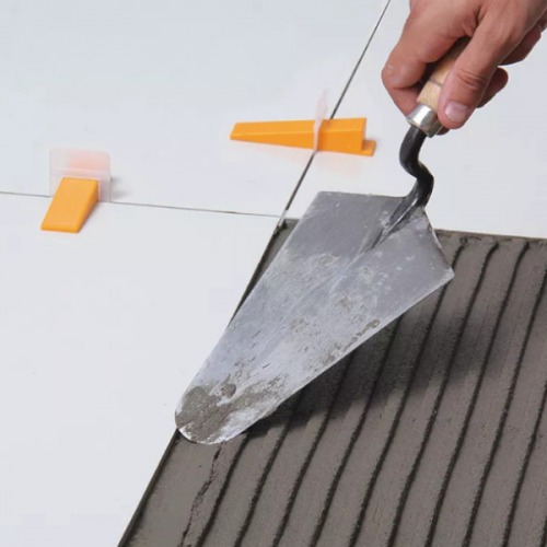 Cunha para nivelamento de revestimento e piso com 50 peças Cunha para nivelamento de revestimento e piso com 50 peças