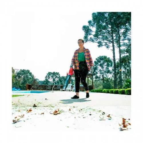 Soprador de folhas a bateria 18V 2Ah 1 bateria - TBT18BL150-K2 110V/220V Soprador de folhas a bateria 18V 2Ah 1 bateria - TBT18BL150-K2 110V/220V