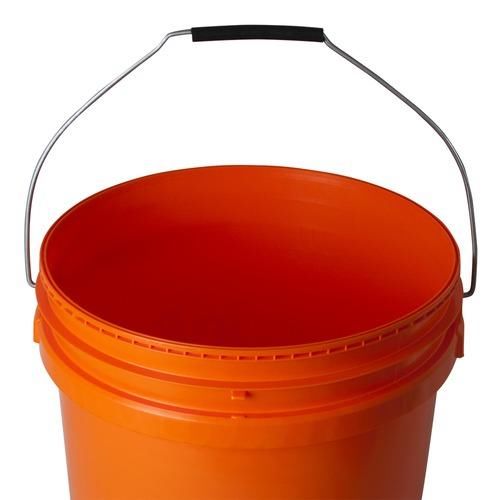 Balde multiuso com capacidade de 20 litros 