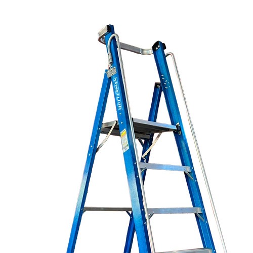 Escada plataforma fibra de vidro 6 degraus 2,1 m com rodas e corrim�o - PAF210