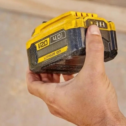 Kit 2 Baterias 20V 2Ah e 4Ah + Carregador e Bolsa- SCB224CK  110V/220V