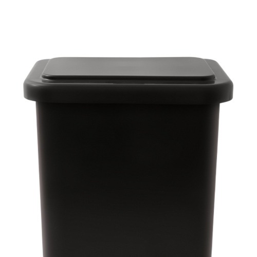 Lixeira pl�stica 25 litros com pedal - 13224