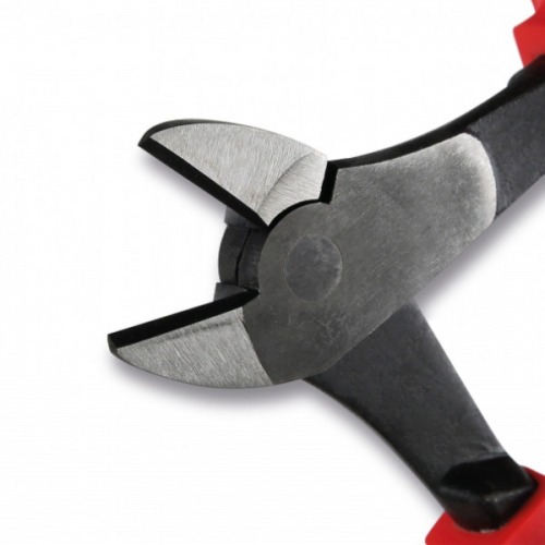 Alicate de corte diagonal isolado 7