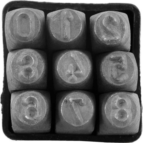 Jogo de algarismo de a�o para grava��o 8 mm - 9 pe�as