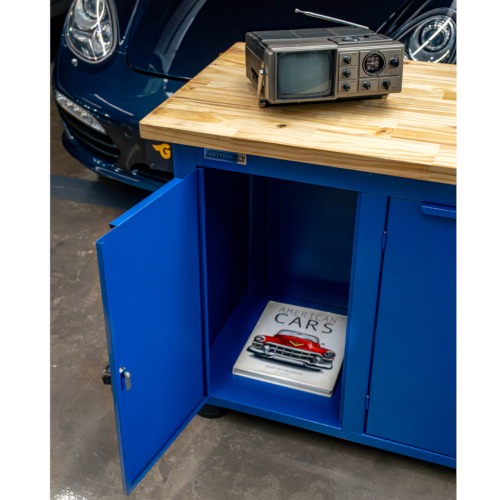 Bancada fechada com 6 gavetas e 3 portas - RLL-214