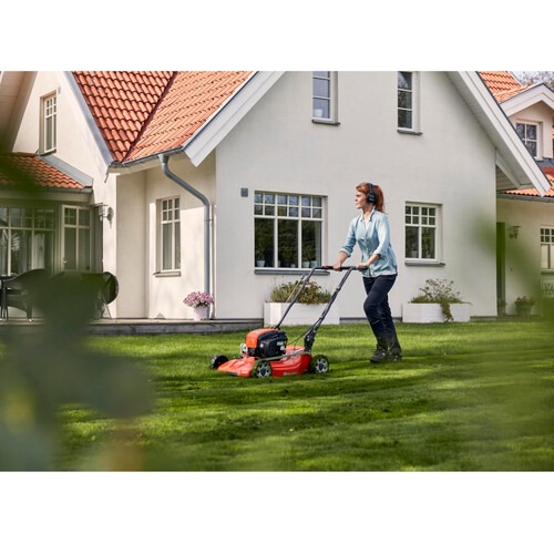 Cortador de grama a gasolina 3,6 hp corte de 56 cm com tra��o - LB256SP