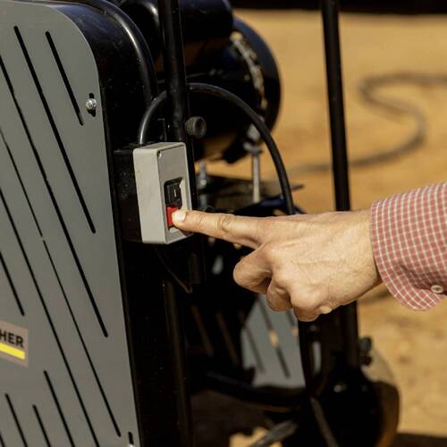 Lavadora alta vaz�o industrial  3 hp 2400L/H 580 libras com mangueira 10 m - HF 2400  220V