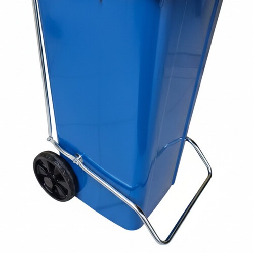 Lixeira pl�stica 120 litros com pedal e rodas