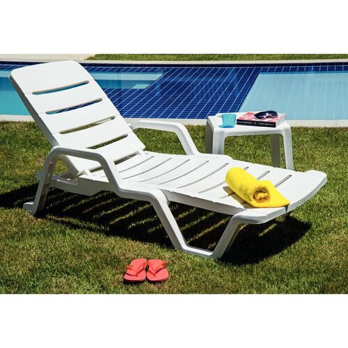 Kit 2 Espregui�adeiras em polipropileno 4 posi��es branca - Leblon