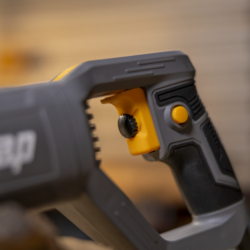 Serra sabre 1200 watts velocidade vari�vel - WF SA01  220V