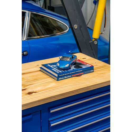 Bancada fechada com 6 gavetas e 2 portas RLL-204